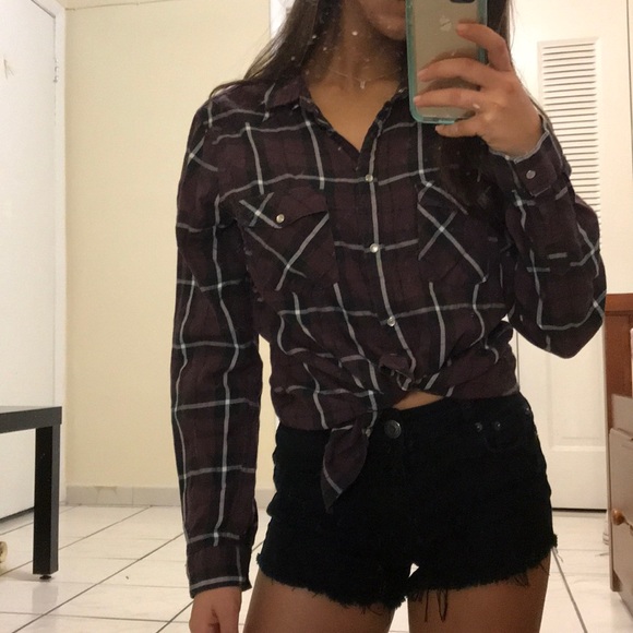 Flannel - Picture 4 of 6